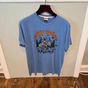Homage Batman New York Knicks Mashup Men’s T-Shirt Size XL Ewing DC Comics RARE!